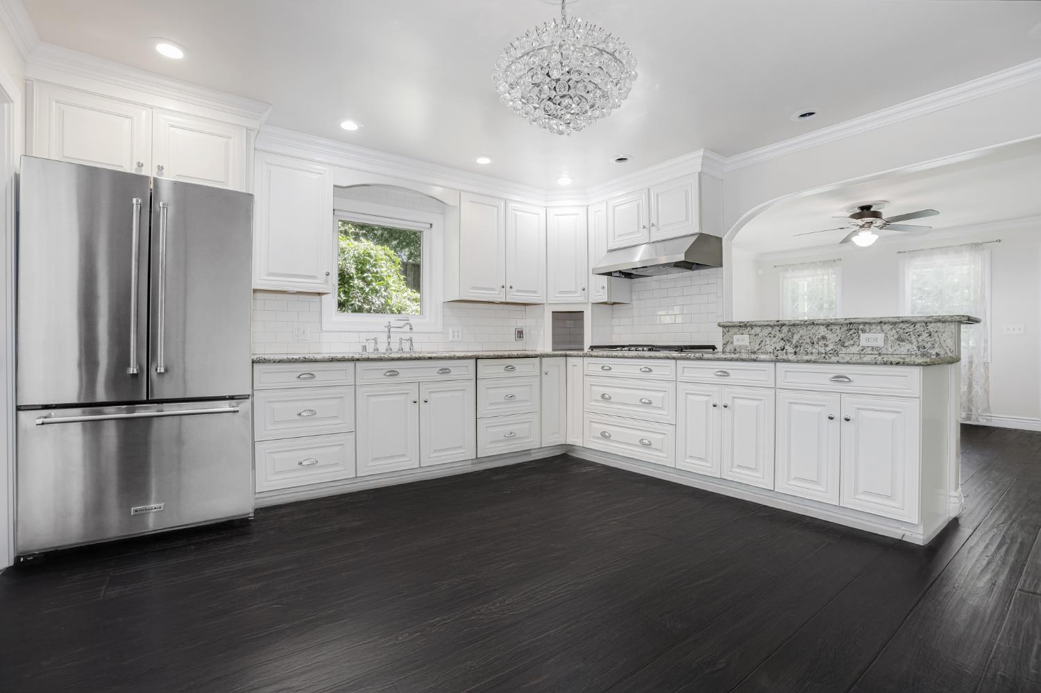 Detail Gallery Image 3 of 40 For 4516 Sierra View Way, Fair Oaks,  CA 95628 - 2 Beds | 1 Baths