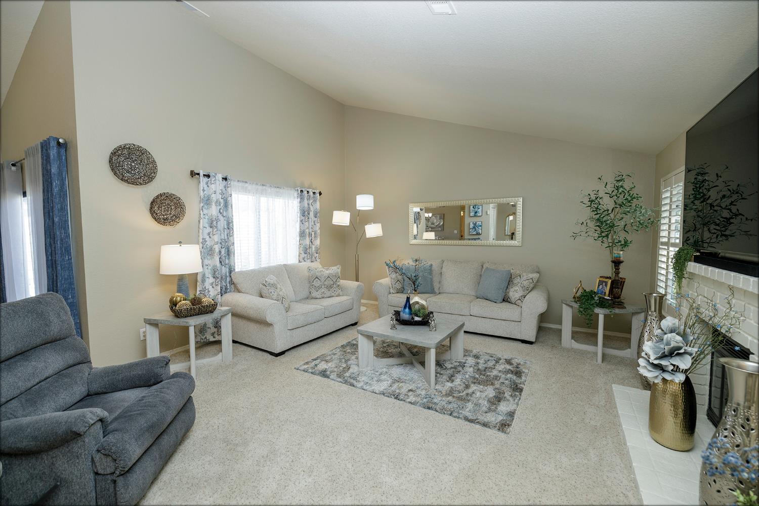 Detail Gallery Image 14 of 48 For 3537 Regency Park Dr, Modesto,  CA 95356 - 2 Beds | 2 Baths