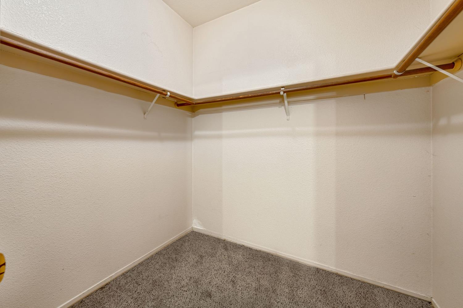 Detail Gallery Image 27 of 36 For 6736 Folkstone Way, Elk Grove,  CA 95758 - 4 Beds | 3 Baths