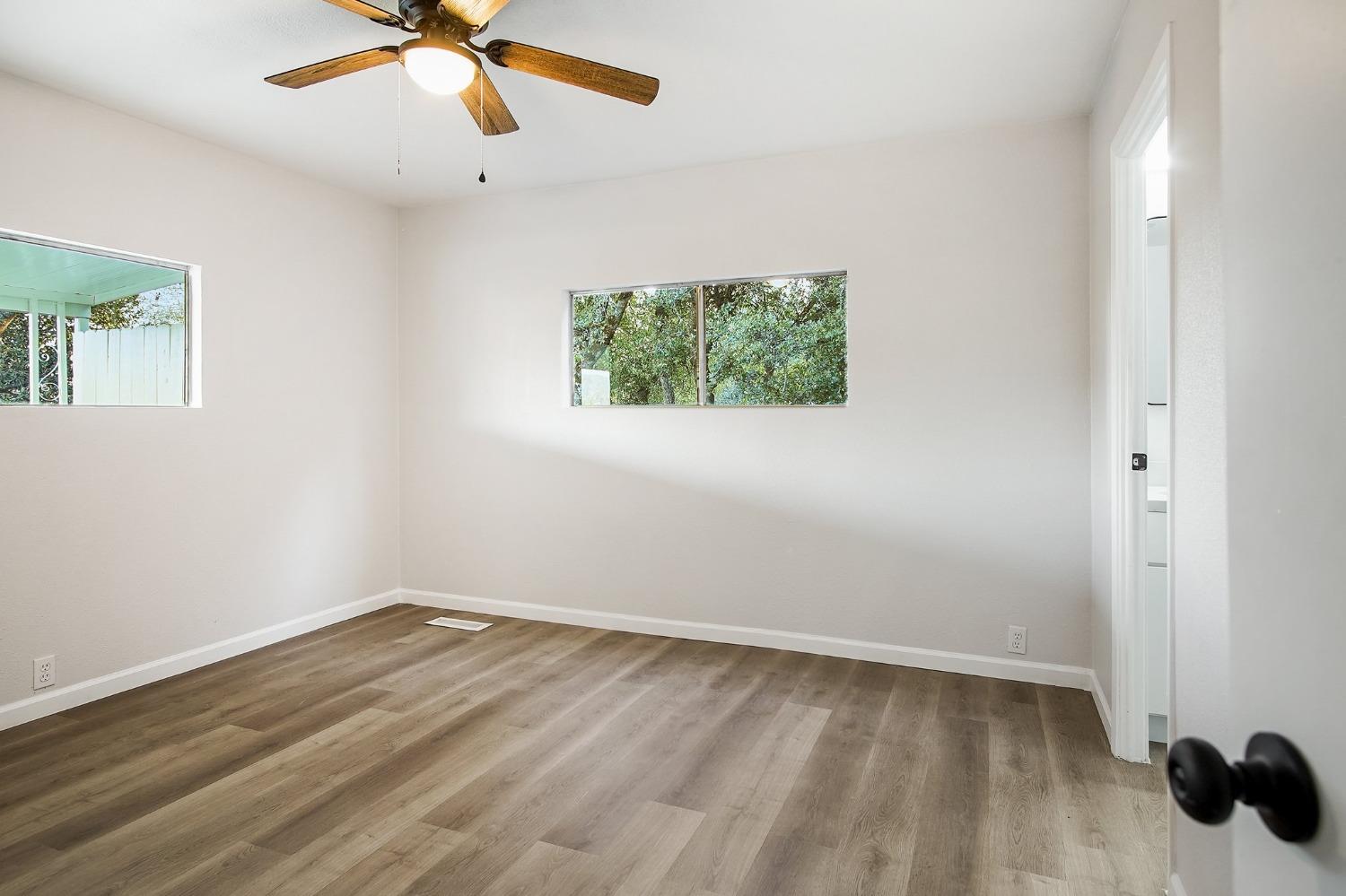 Detail Gallery Image 17 of 24 For 20718 Lower Hillview Dr, Sonora,  CA 95370 - 2 Beds | 2 Baths