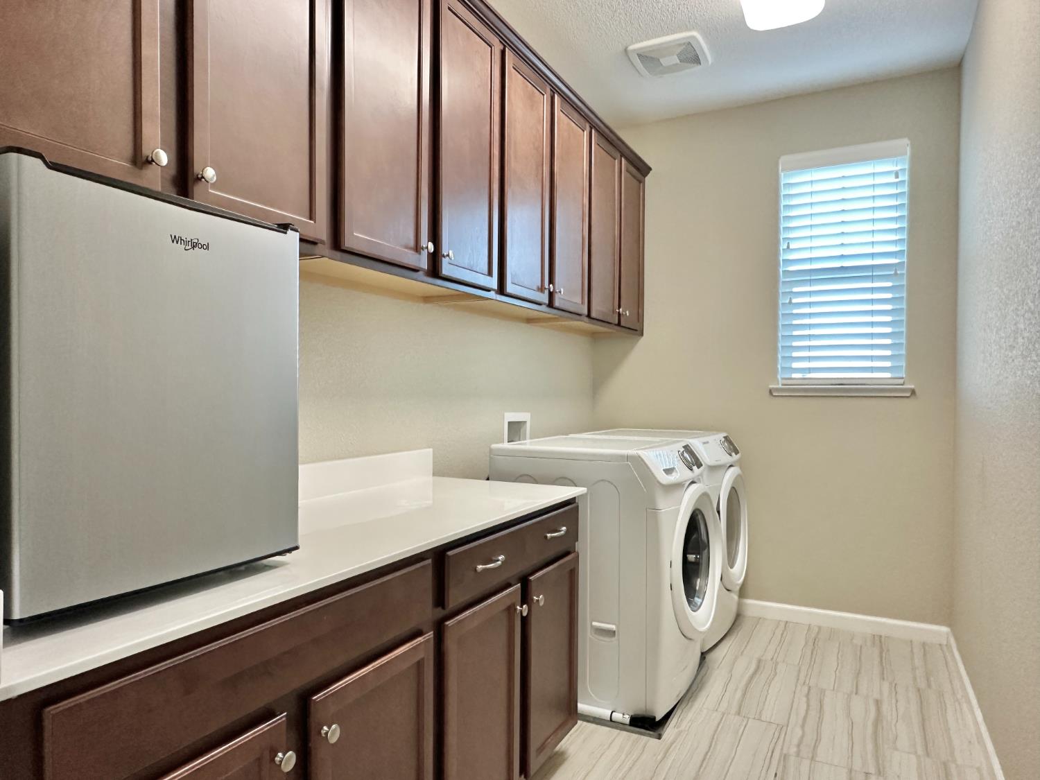 Detail Gallery Image 22 of 33 For 2544 Mack Way, Woodland,  CA 95776 - 4 Beds | 3 Baths