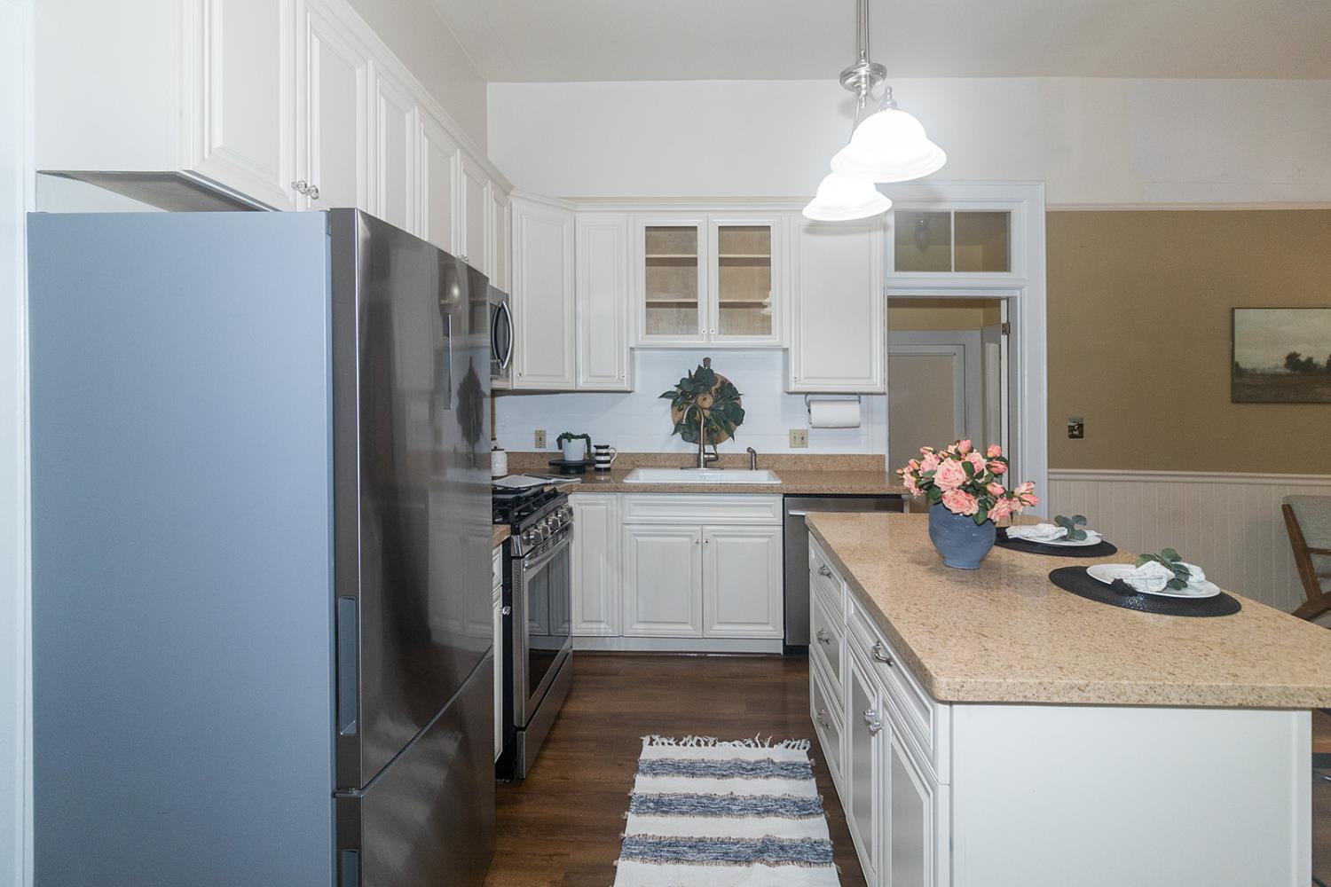 Detail Gallery Image 12 of 59 For 603 1st St, Woodland,  CA 95695 - 3 Beds | 2 Baths