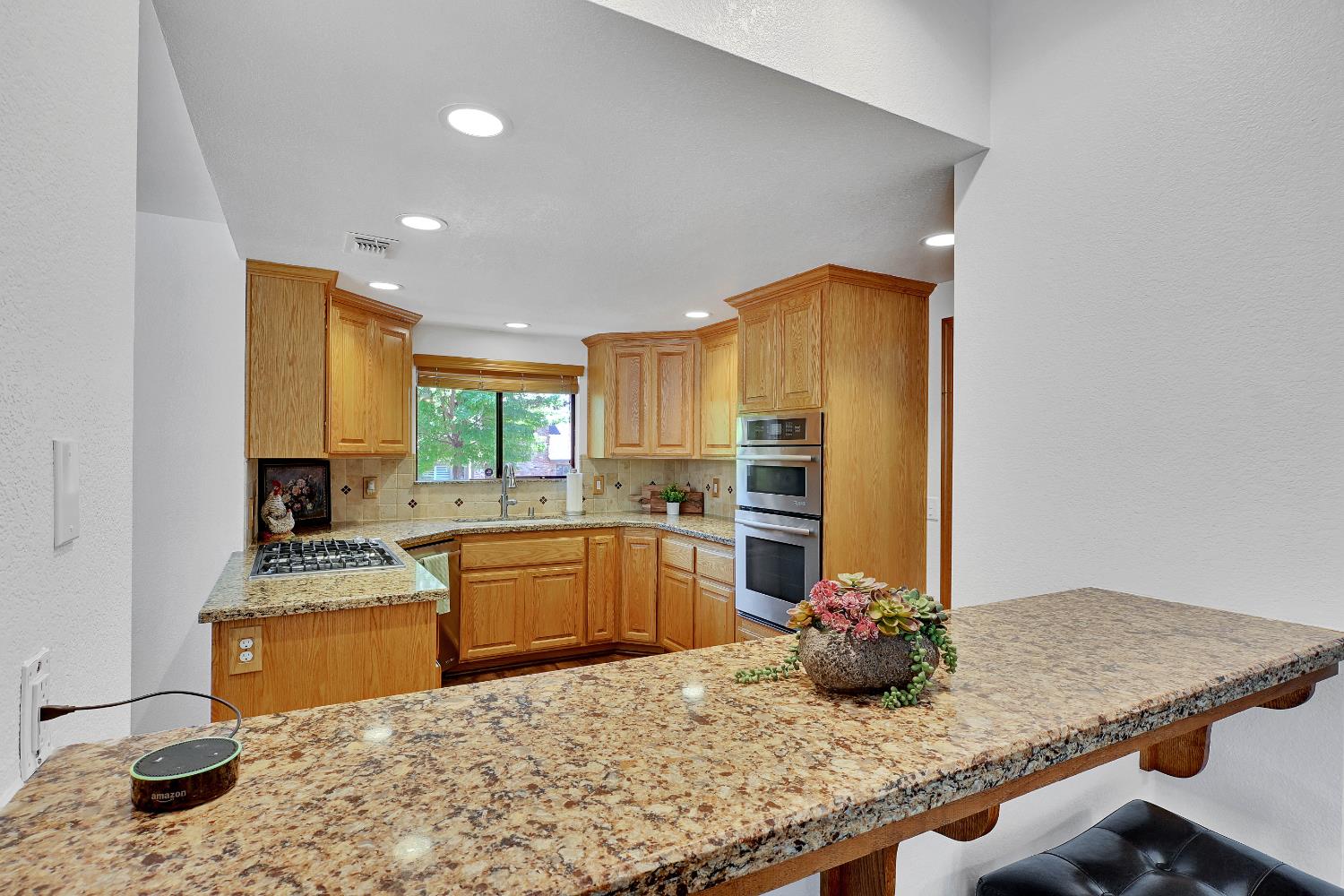 Detail Gallery Image 16 of 62 For 4710 Dea Way, Fair Oaks,  CA 95628 - 4 Beds | 3 Baths
