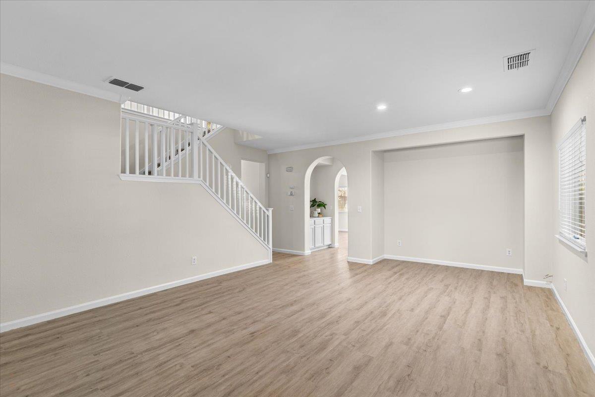 Detail Gallery Image 12 of 72 For 2520 Carnival Dr, Turlock,  CA 95380 - 5 Beds | 3 Baths