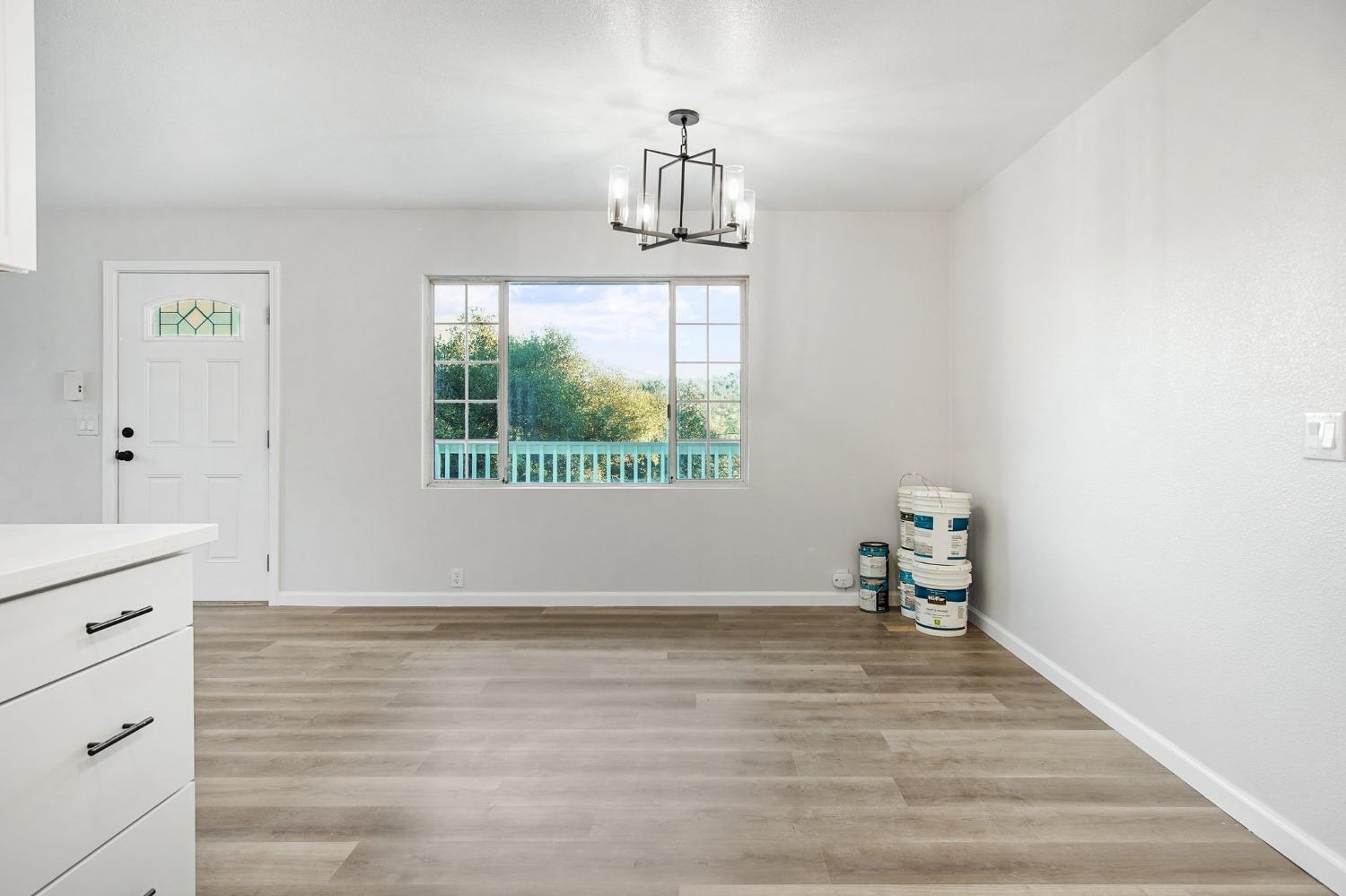 Detail Gallery Image 11 of 24 For 20718 Lower Hillview Dr, Sonora,  CA 95370 - 2 Beds | 2 Baths
