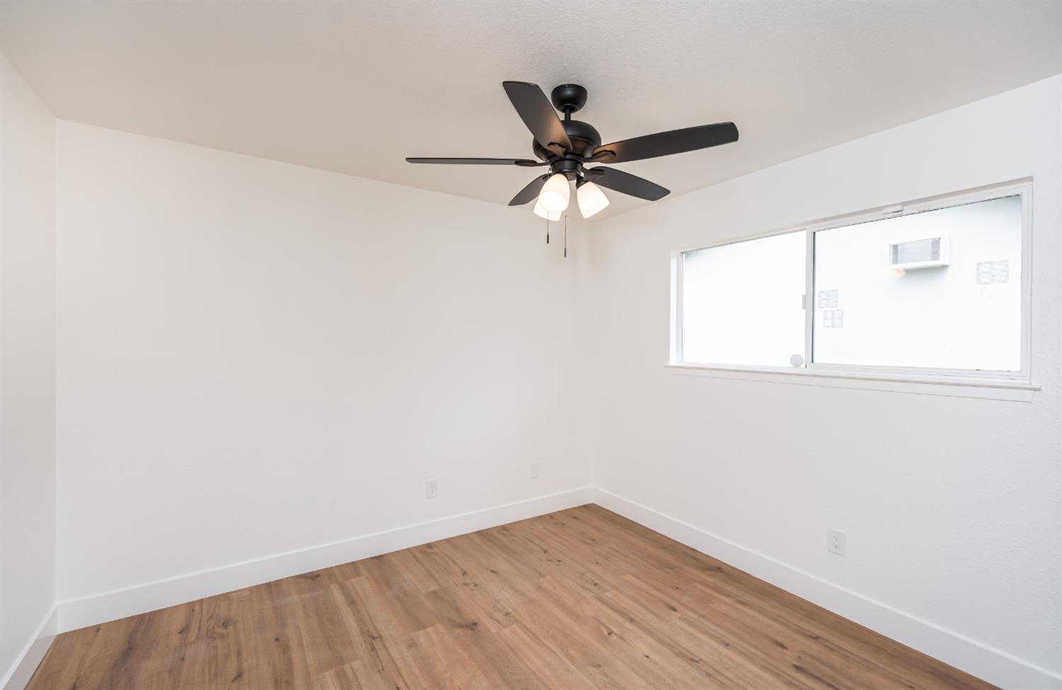 Detail Gallery Image 45 of 62 For 4924 Buena Vista Ave, Fair Oaks,  CA 95628 - 3 Beds | 2 Baths
