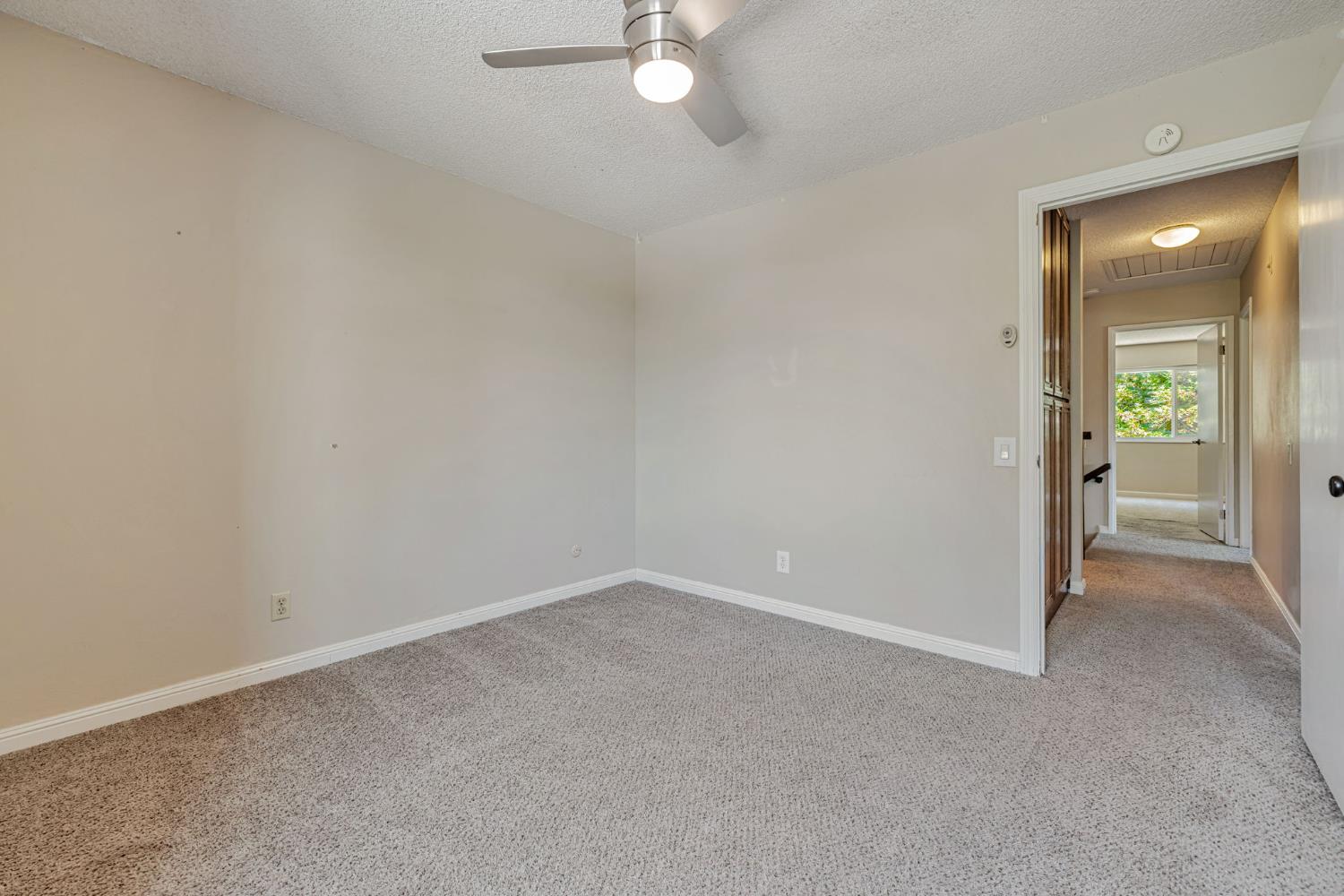 Detail Gallery Image 29 of 38 For 5544 Montia Ct, Orangevale,  CA 95662 - 4 Beds | 2/1 Baths