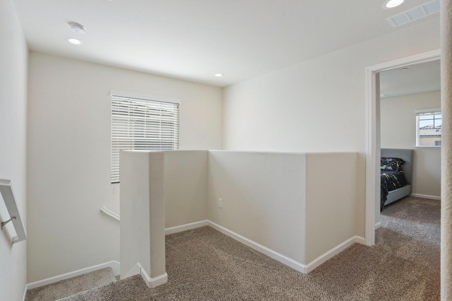 Detail Gallery Image 17 of 33 For 1540 Aspire Way, Modesto,  CA 95356 - 5 Beds | 2/1 Baths