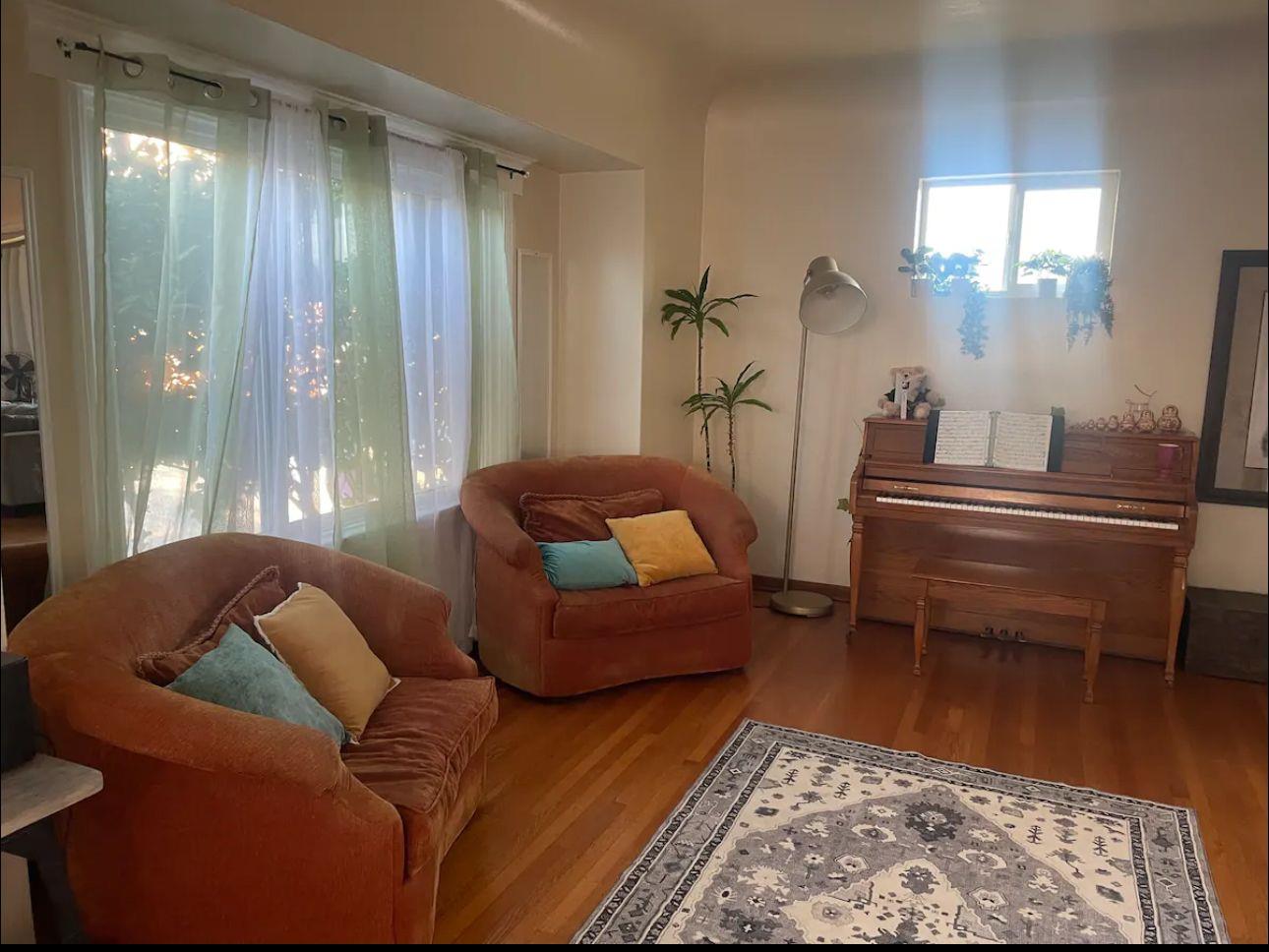 Detail Gallery Image 1 of 12 For 159 John, Oakland,  CA 94611 - 2 Beds | 1 Baths