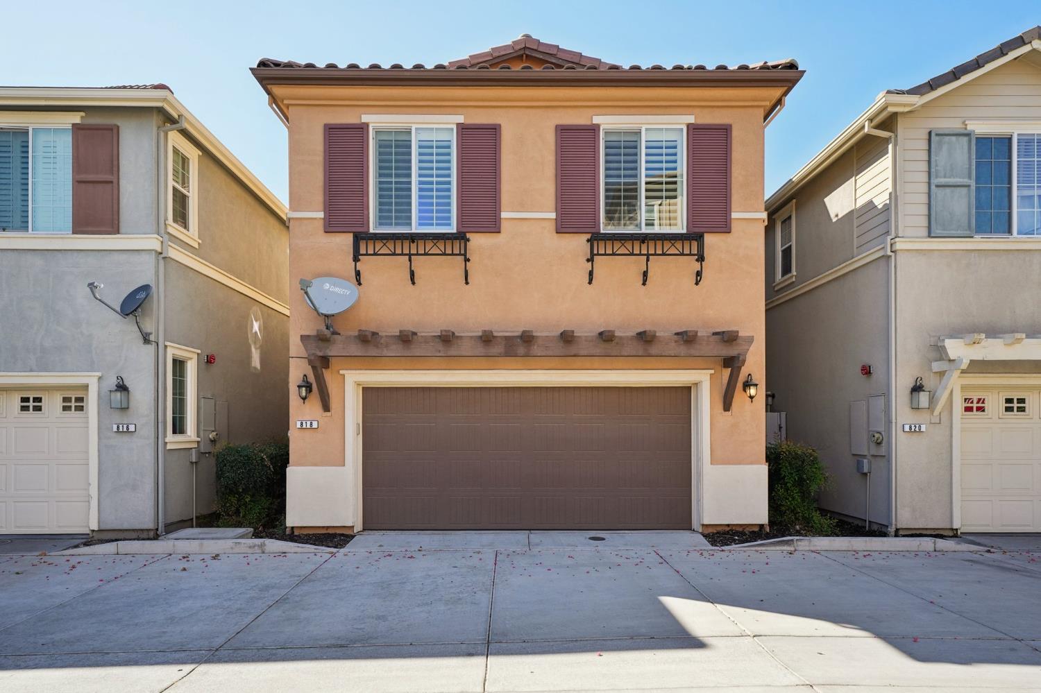 Thumbnail for 818 Queen Palm Ln, Brentwood, CA 94513