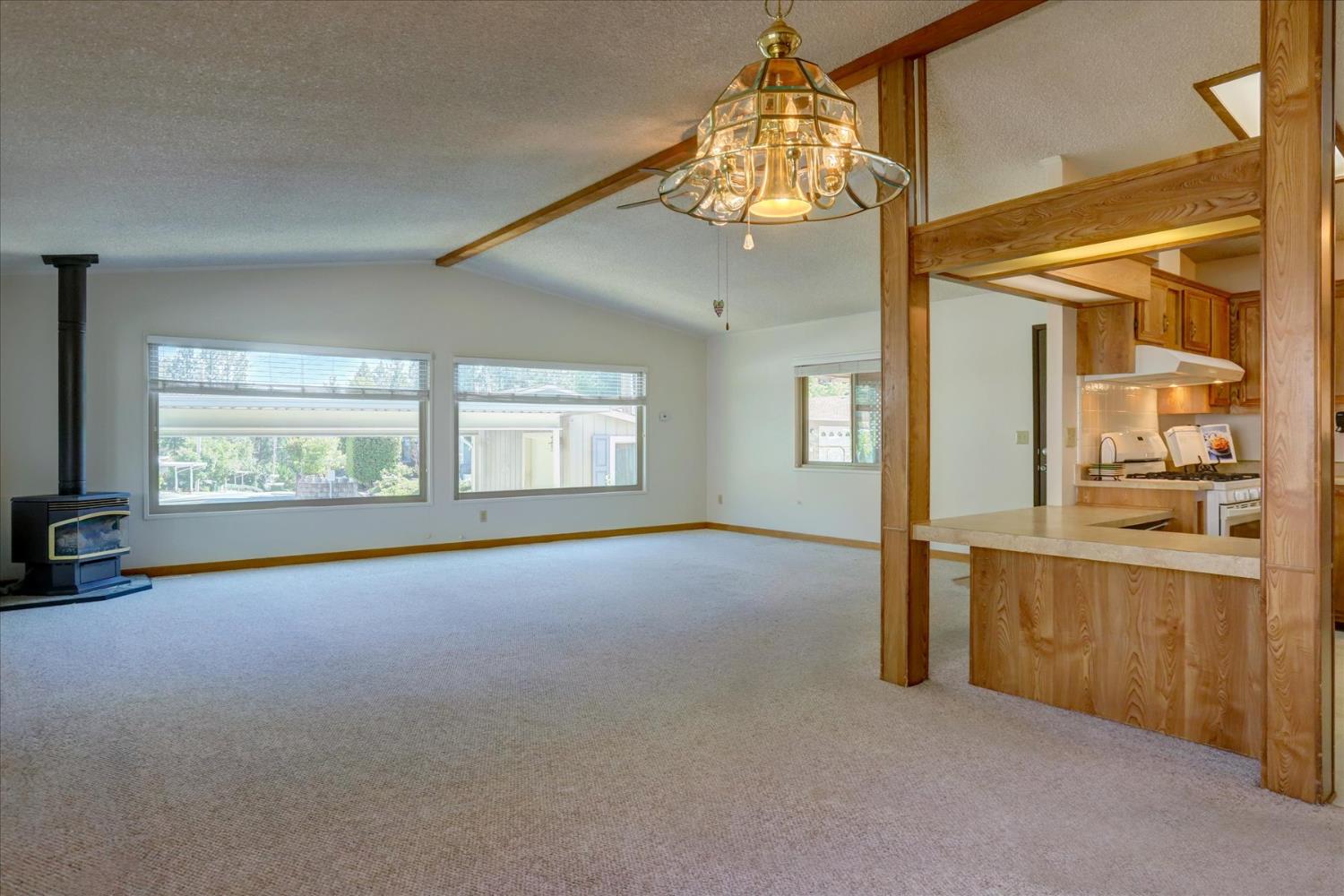 Detail Gallery Image 12 of 68 For 10046 Dalewood Way, Grass Valley,  CA 95949 - 2 Beds | 2 Baths