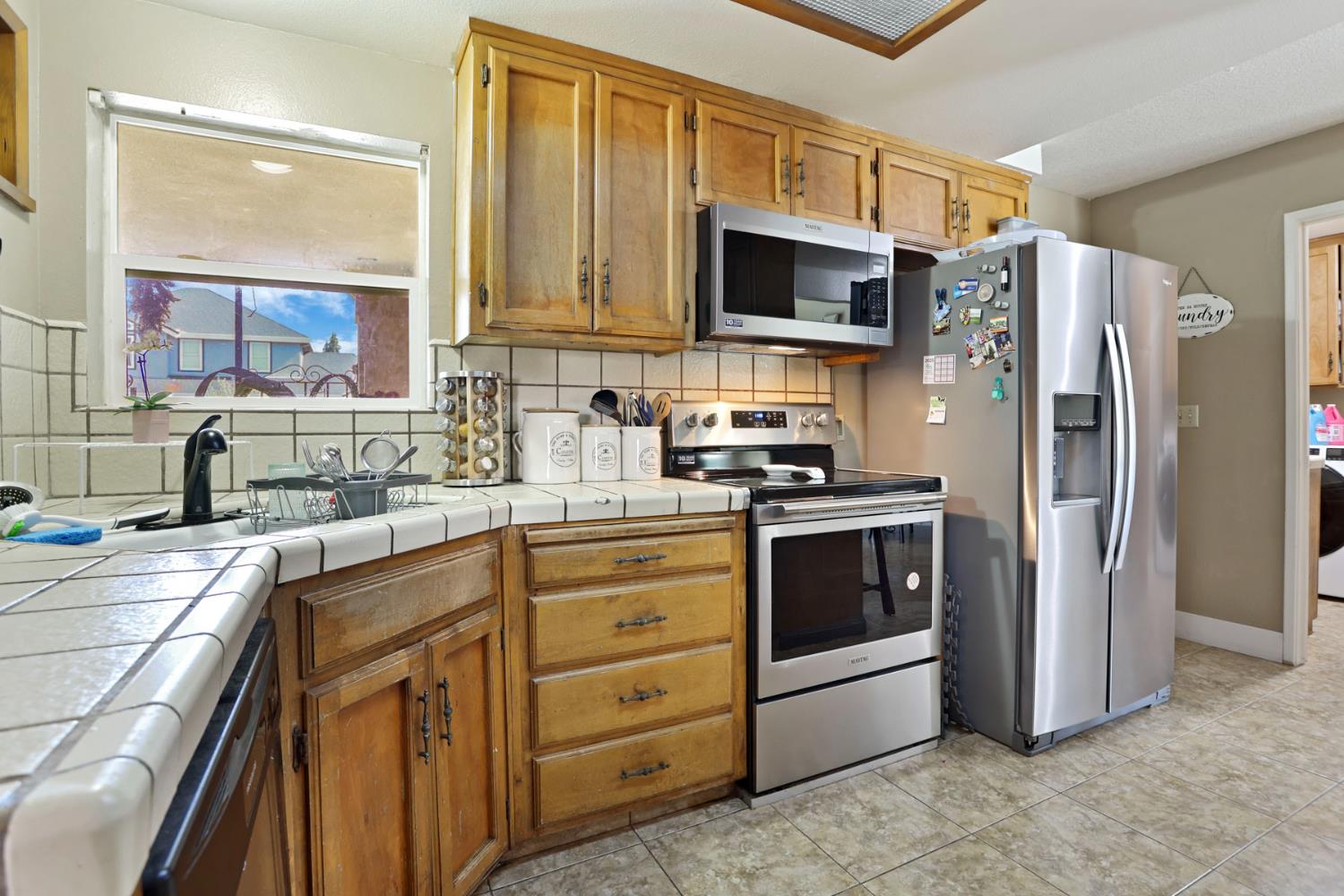 Detail Gallery Image 23 of 47 For 2300 Senimi Cir, Ceres,  CA 95307 - 4 Beds | 3 Baths
