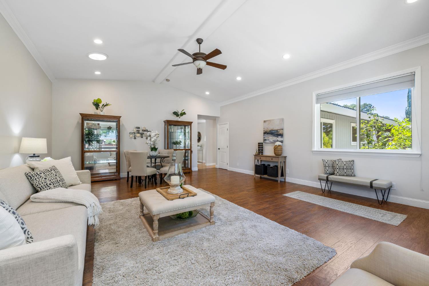 Detail Gallery Image 7 of 68 For 9480 Twin Lakes Ave, Orangevale,  CA 95662 - 3 Beds | 2 Baths