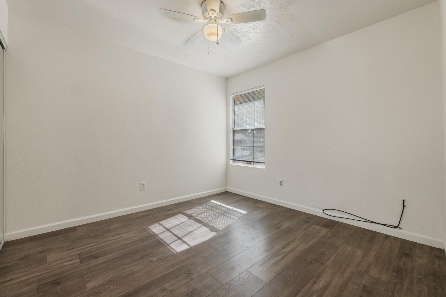 Detail Gallery Image 25 of 33 For 633 Waddell Way, Modesto,  CA 95357 - 3 Beds | 2 Baths