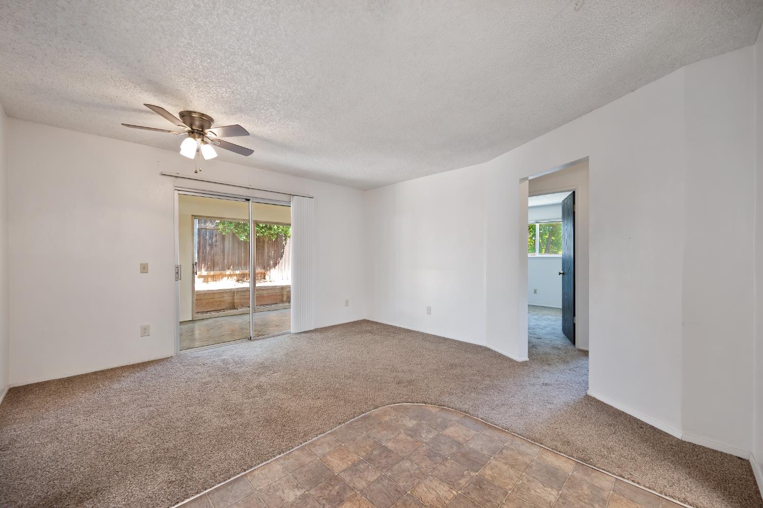 Detail Gallery Image 12 of 41 For 104 Briarcliff Ct, Folsom,  CA 95630 - 3 Beds | 2 Baths