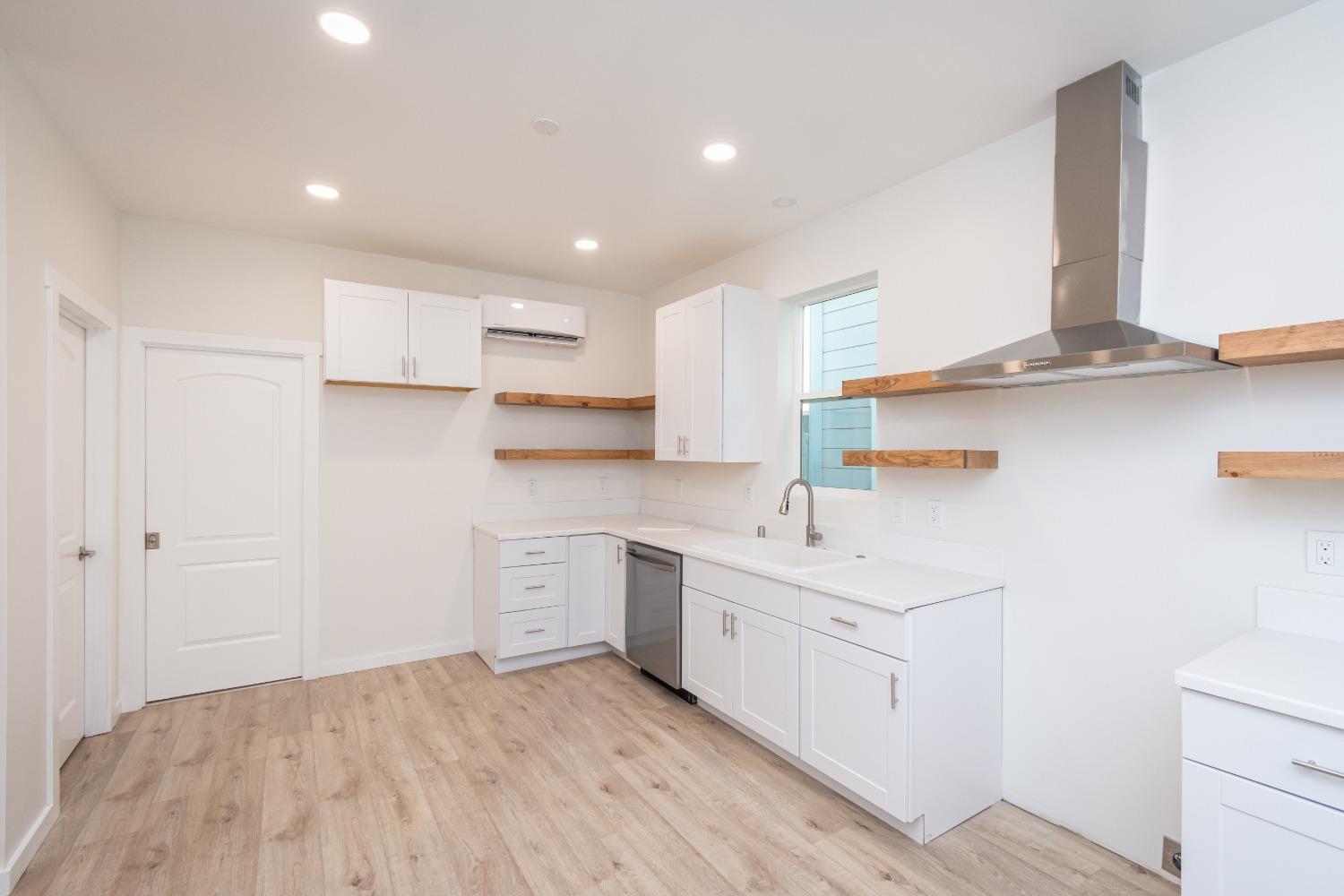 Detail Gallery Image 20 of 84 For 1269 B St, Walnut Grove,  CA 95690 - 4 Beds | 2 Baths