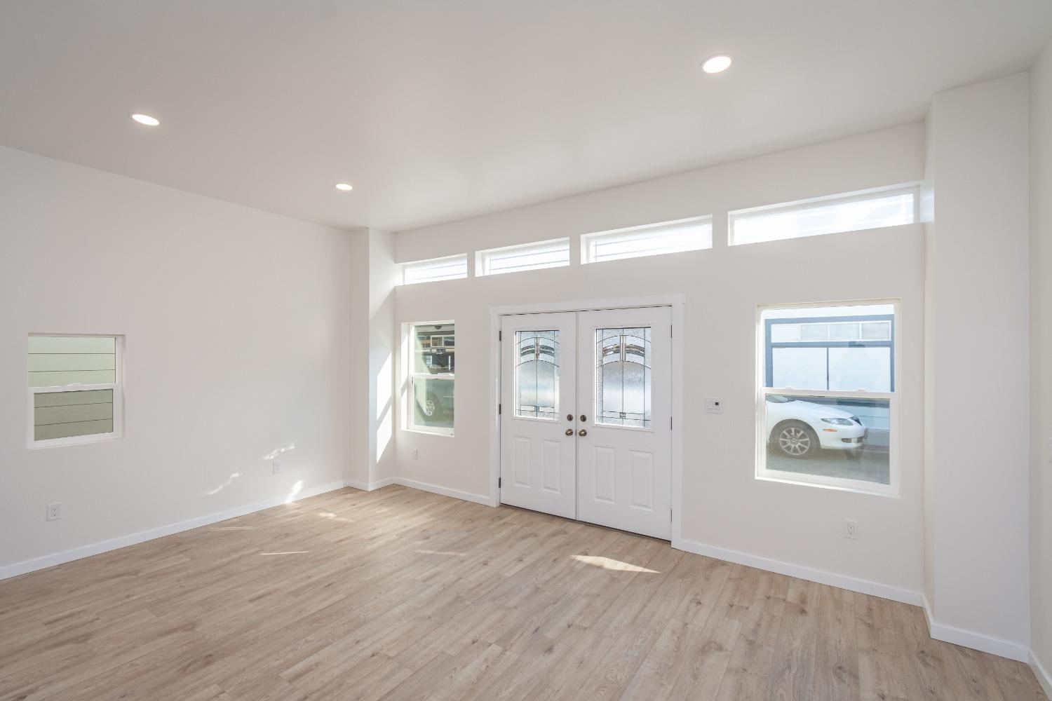 Detail Gallery Image 12 of 84 For 1269 B St, Walnut Grove,  CA 95690 - 4 Beds | 2 Baths