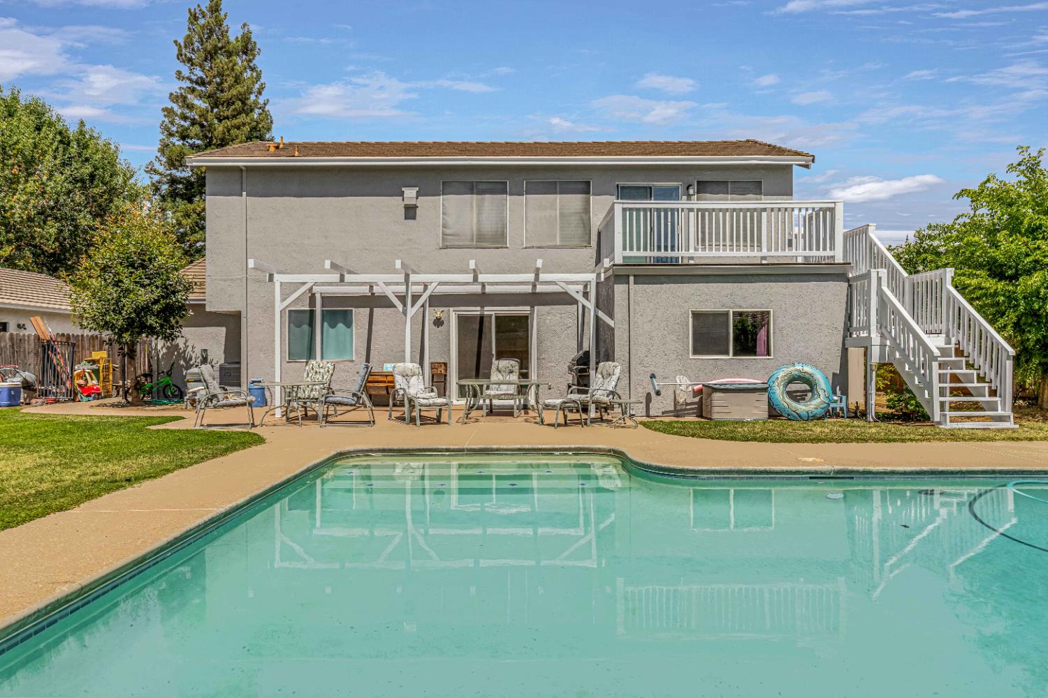 Detail Gallery Image 10 of 32 For 7003 Royal Links Dr, Riverbank,  CA 95367 - 4 Beds | 2/1 Baths