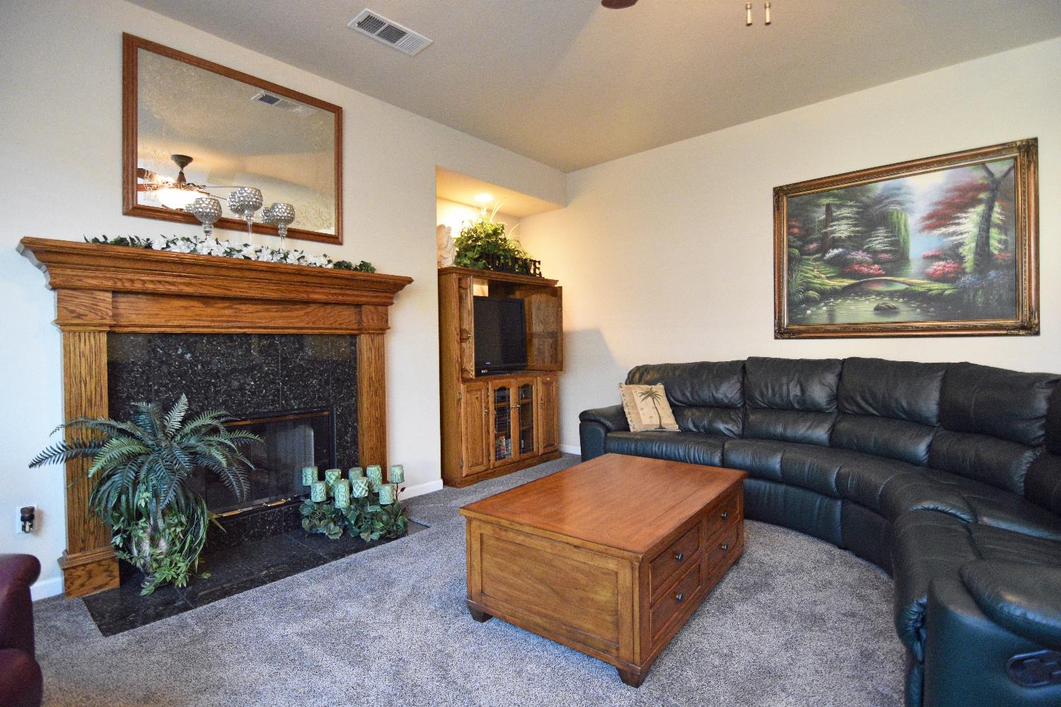Detail Gallery Image 20 of 62 For 1923 Greenfield Dr, Turlock,  CA 95382 - 5 Beds | 3 Baths