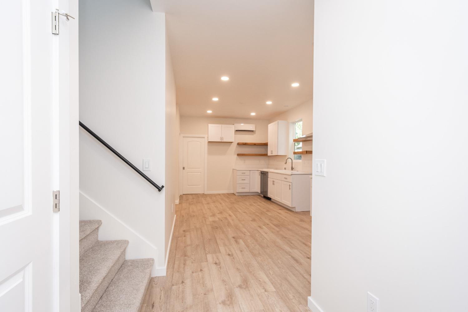 Detail Gallery Image 15 of 84 For 1269 B St, Walnut Grove,  CA 95690 - 4 Beds | 2 Baths