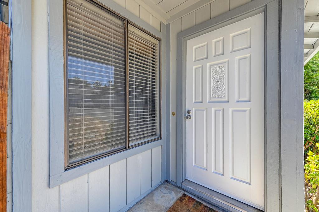 Detail Gallery Image 3 of 40 For 5500 E Knoll Dr, Fair Oaks,  CA 95628 - – Beds | – Baths