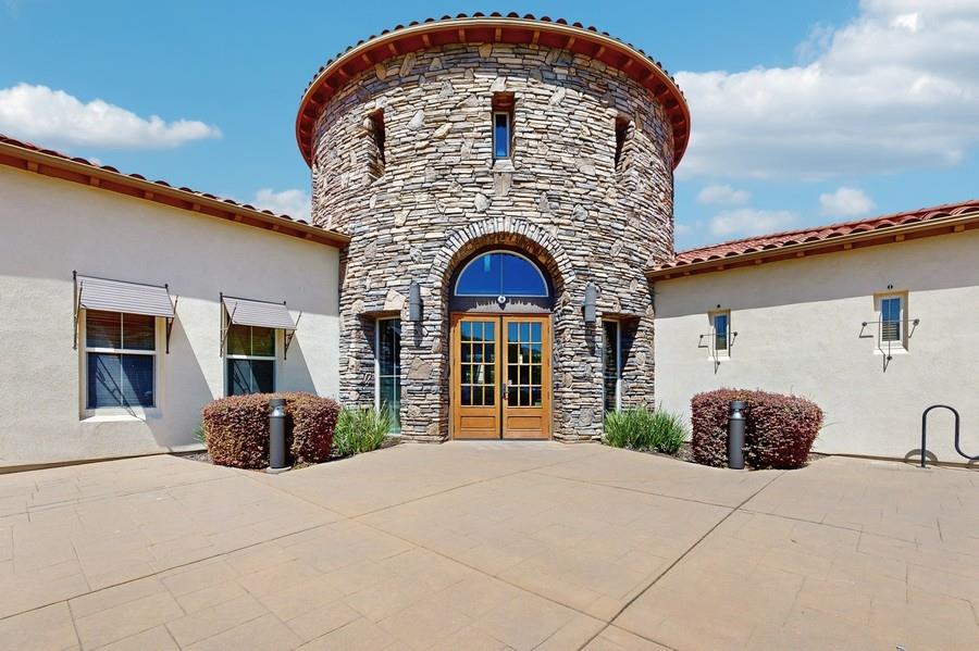 Detail Gallery Image 48 of 54 For 1740 Langholm Way, Folsom,  CA 95630 - 3 Beds | 2/1 Baths