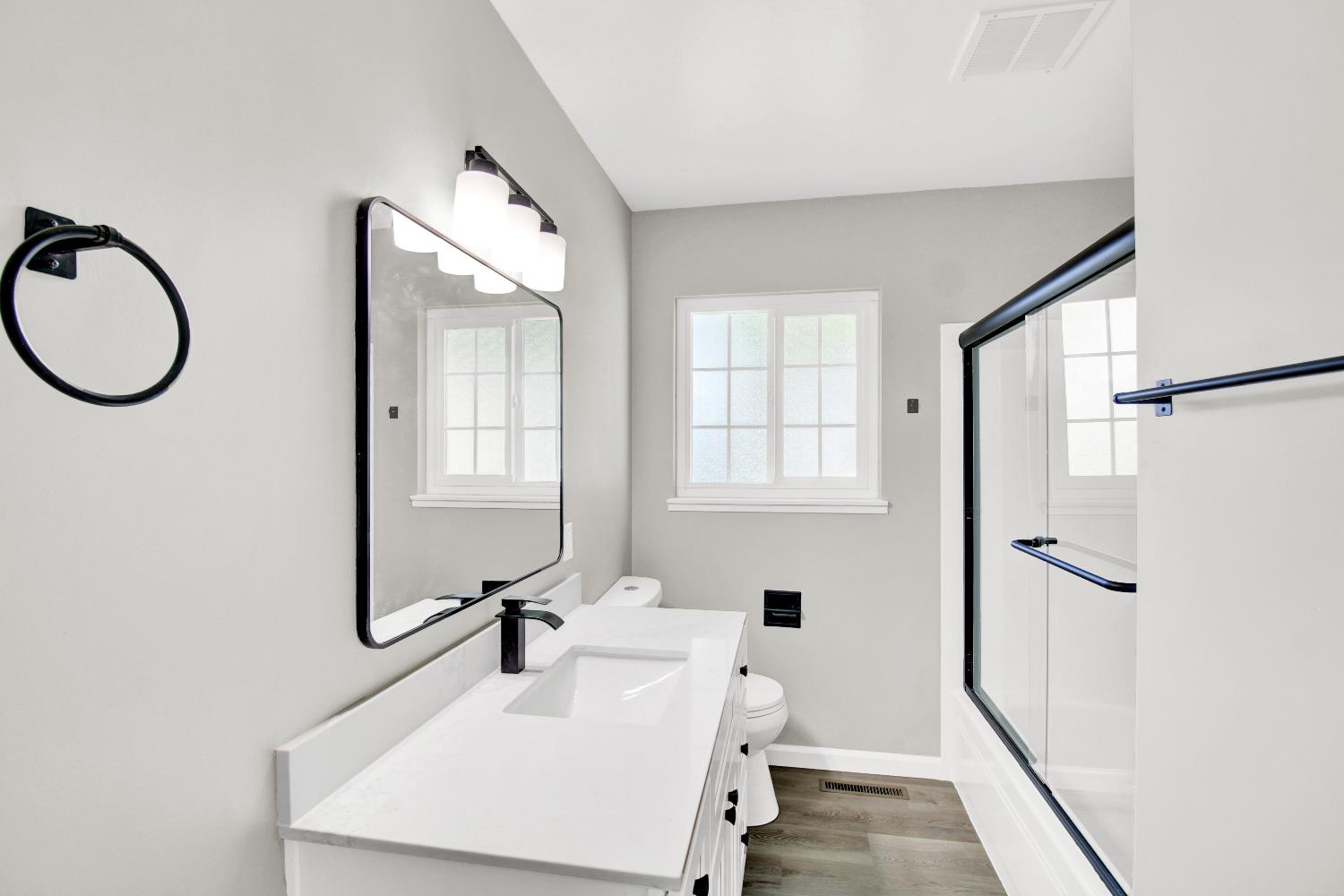 Detail Gallery Image 28 of 45 For 3212 Lotus Ct, Ceres,  CA 95307 - 3 Beds | 2 Baths