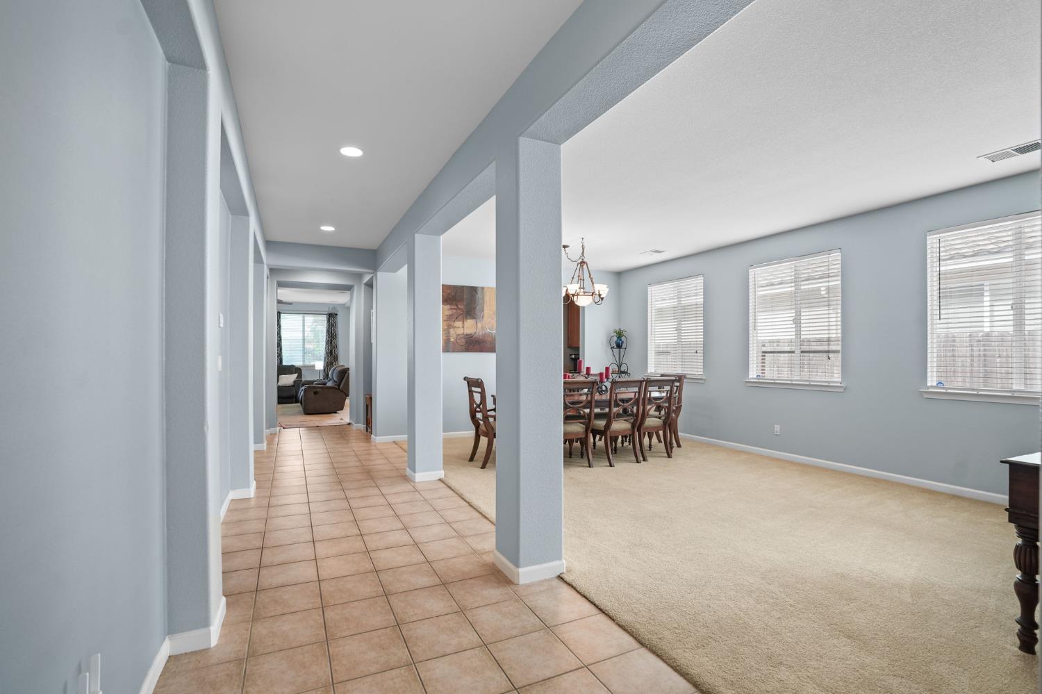 Detail Gallery Image 9 of 41 For 2512 Cancun Ct, Modesto,  CA 95355 - 3 Beds | 2/1 Baths