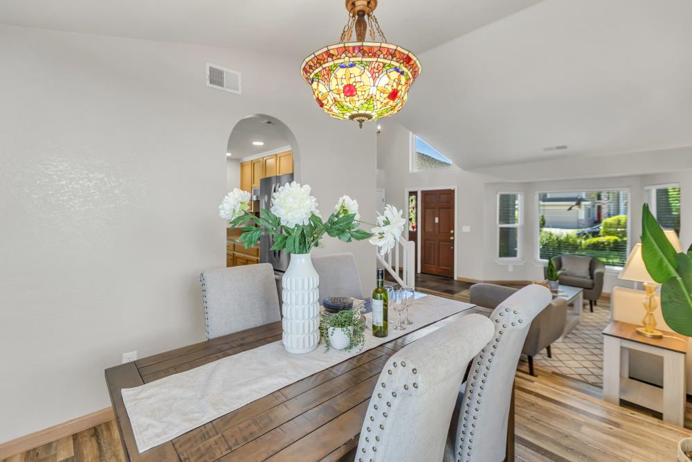 Detail Gallery Image 12 of 65 For 6745 Ashington Way, Elk Grove,  CA 95758 - 4 Beds | 3 Baths