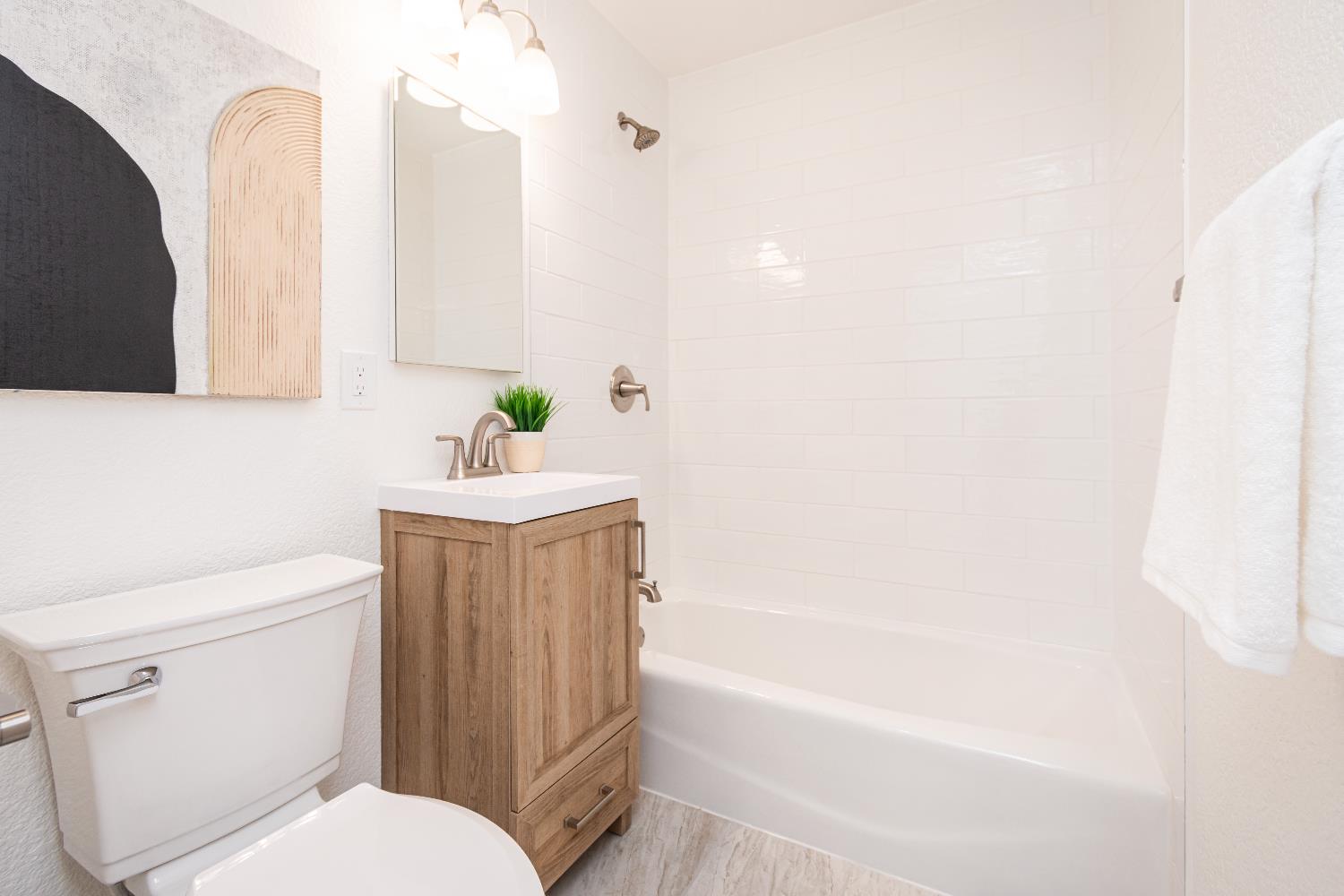 Detail Gallery Image 38 of 62 For 4924 Buena Vista Ave, Fair Oaks,  CA 95628 - 3 Beds | 2 Baths