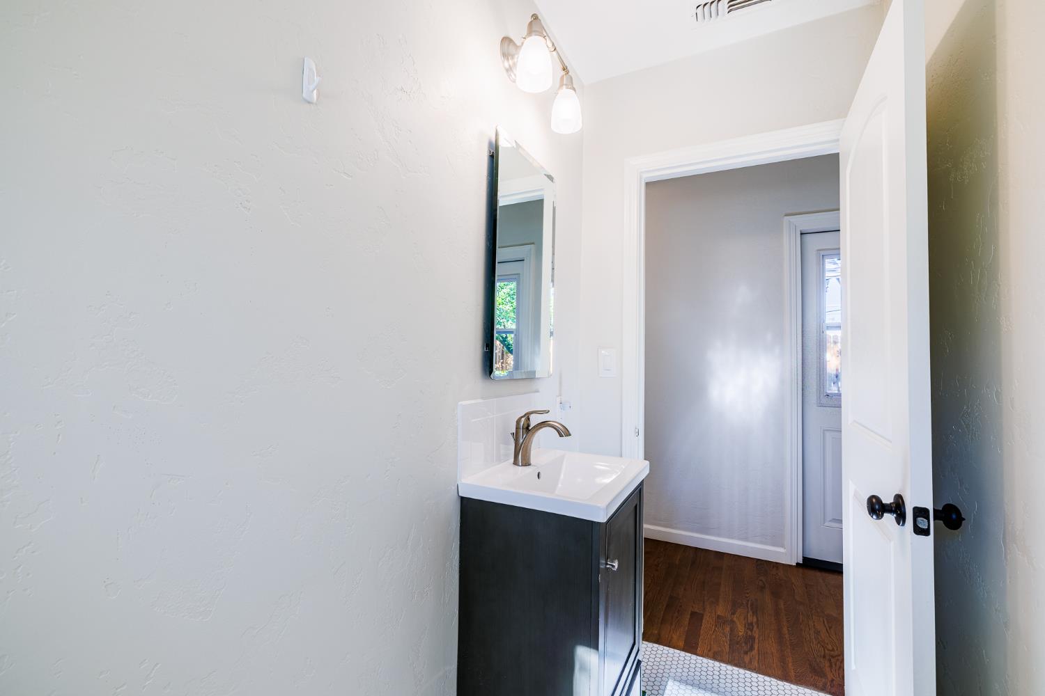 Detail Gallery Image 22 of 36 For 1416 Cahill Ave, Turlock,  CA 95380 - 3 Beds | 2 Baths