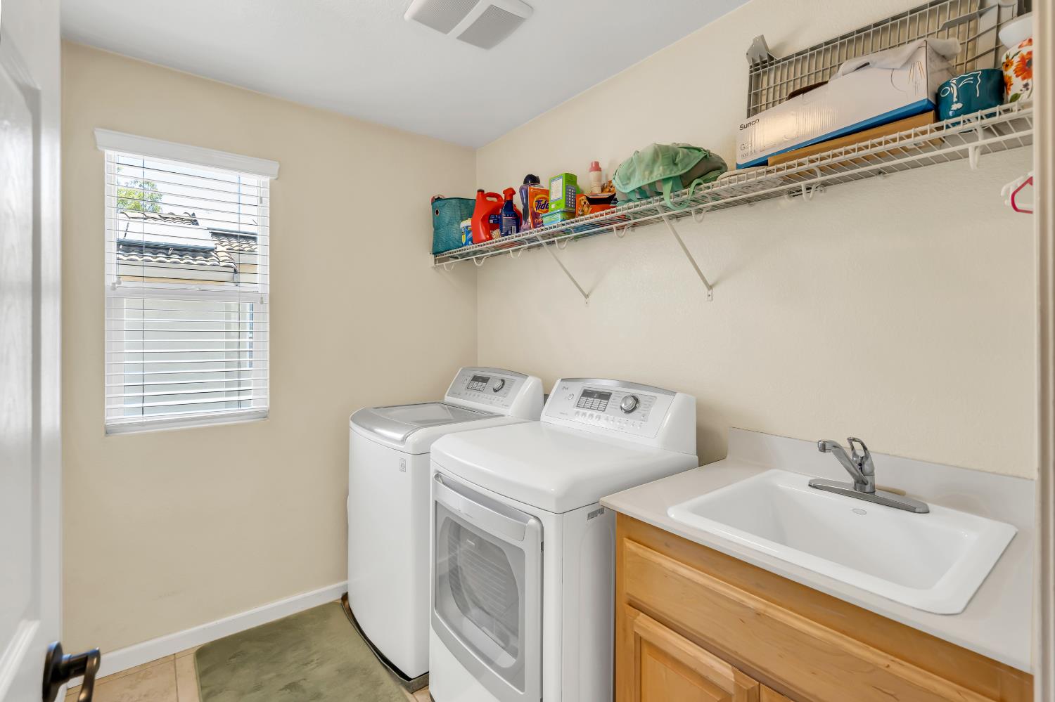 Detail Gallery Image 25 of 53 For 3962 Martis St, West Sacramento,  CA 95691 - 4 Beds | 2/1 Baths