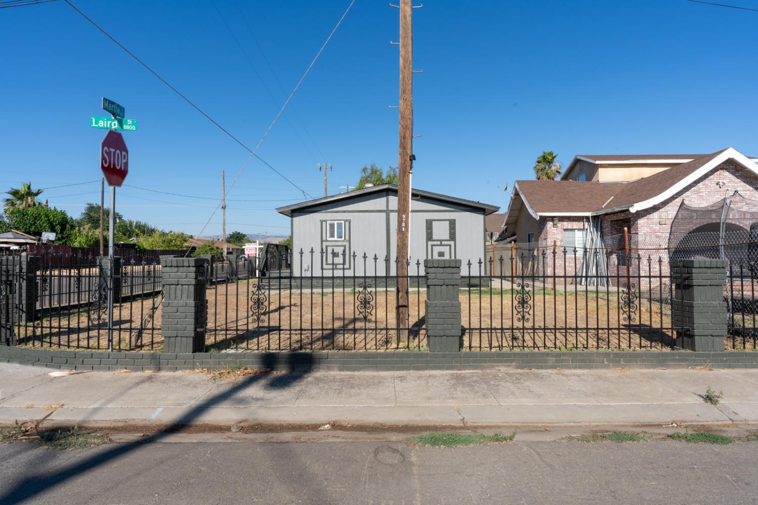 Detail Gallery Image 2 of 39 For 8721 Laird St, Patterson,  CA 95363 - 3 Beds | 2 Baths