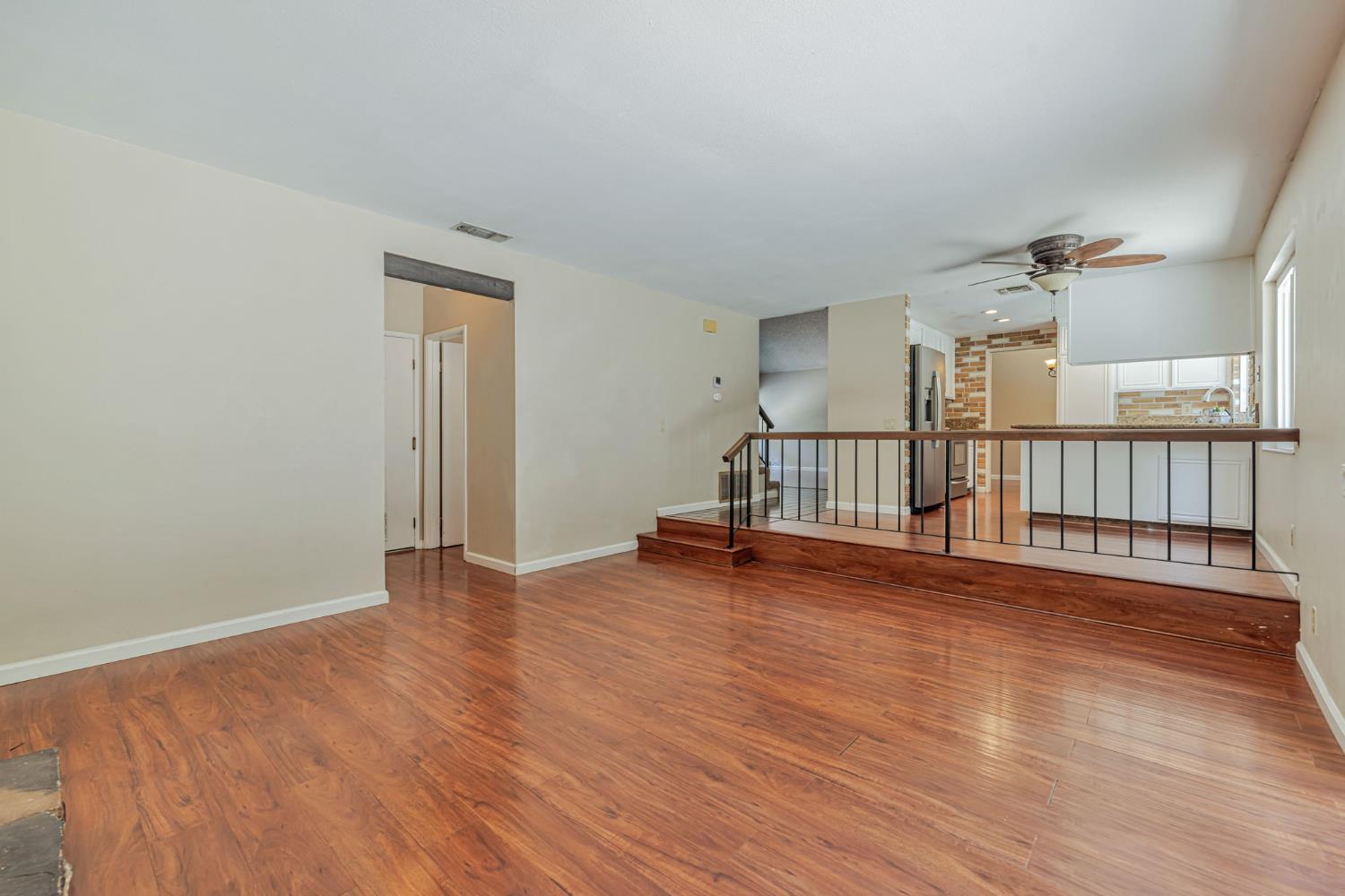 Detail Gallery Image 16 of 38 For 5544 Montia Ct, Orangevale,  CA 95662 - 4 Beds | 2/1 Baths