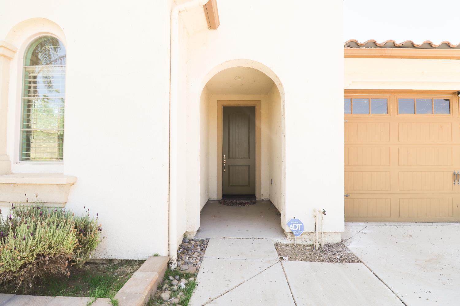 Detail Gallery Image 7 of 32 For 1455 Rock Springs Ave, Manteca,  CA 95337 - 4 Beds | 3 Baths
