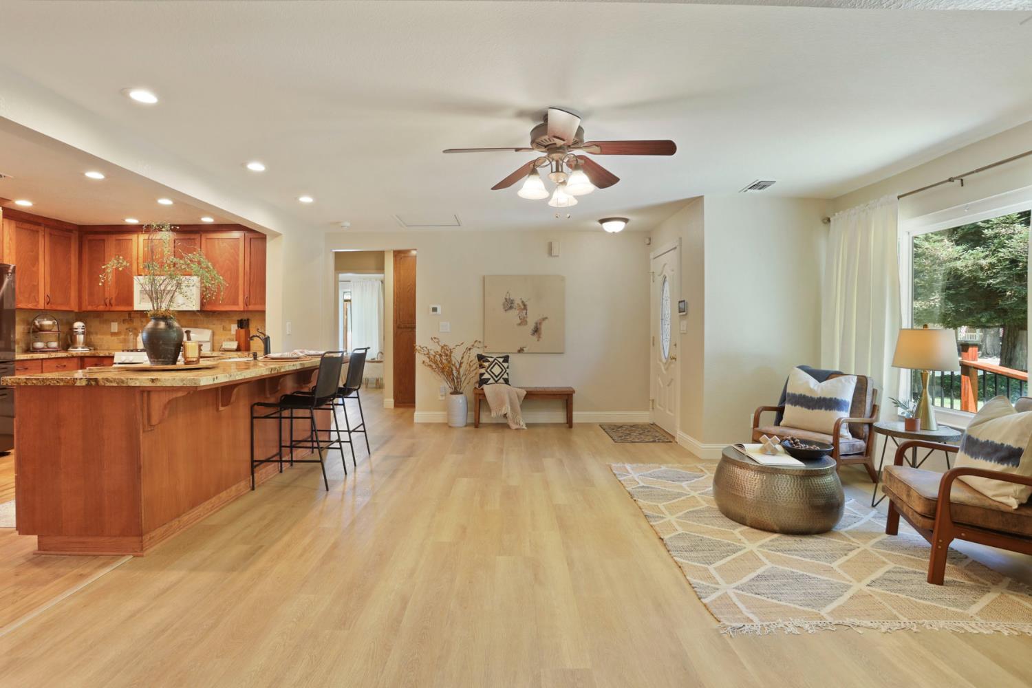 Detail Gallery Image 8 of 56 For 236 Emerson Ave, Modesto,  CA 95350 - 3 Beds | 1/1 Baths