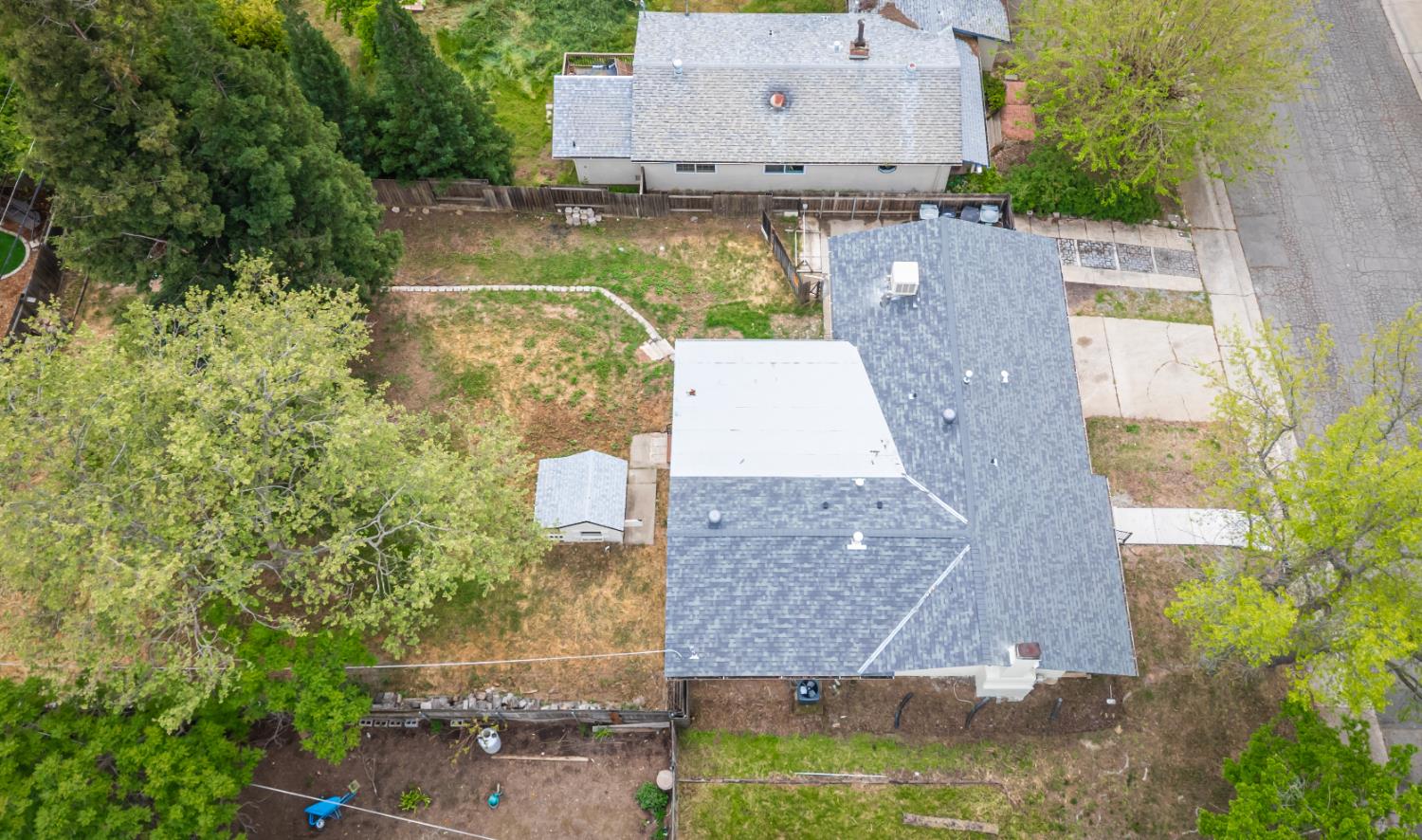 Detail Gallery Image 9 of 62 For 4924 Buena Vista Ave, Fair Oaks,  CA 95628 - 3 Beds | 2 Baths