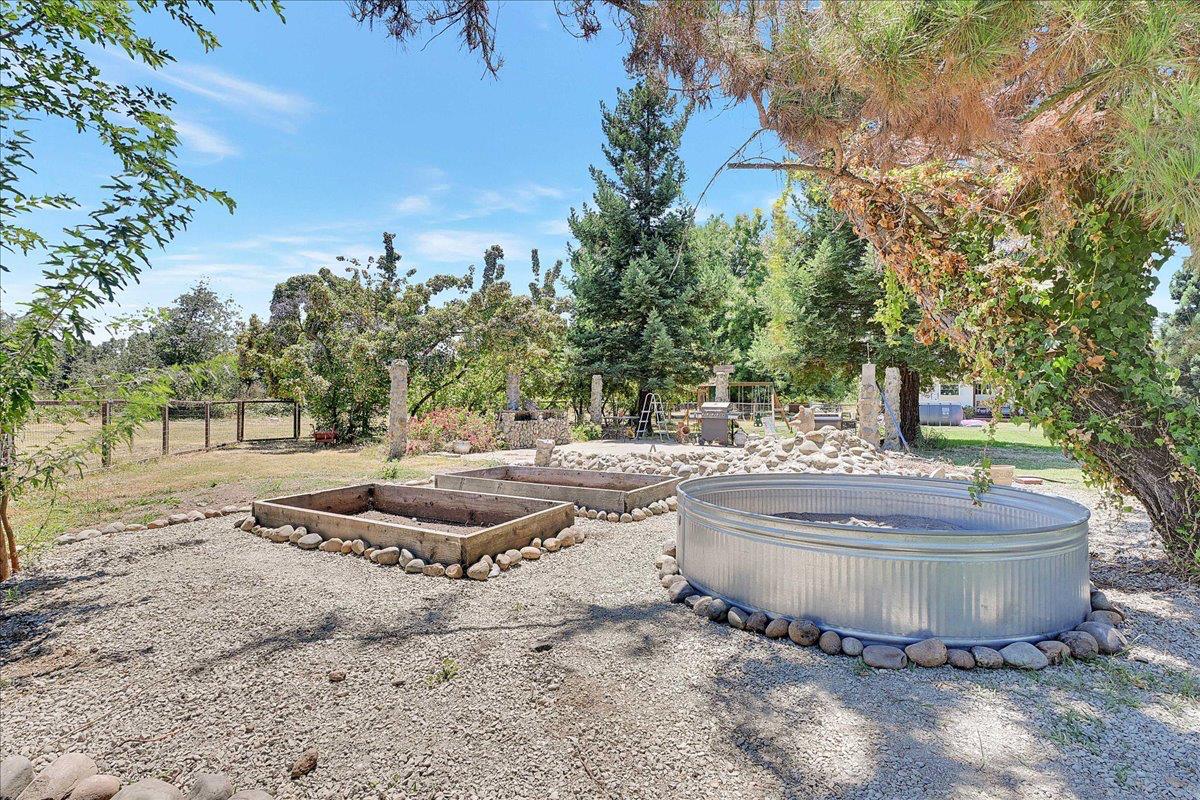 Detail Gallery Image 36 of 45 For 2724 State Highway 20, Marysville,  CA 95901 - 3 Beds | 2 Baths