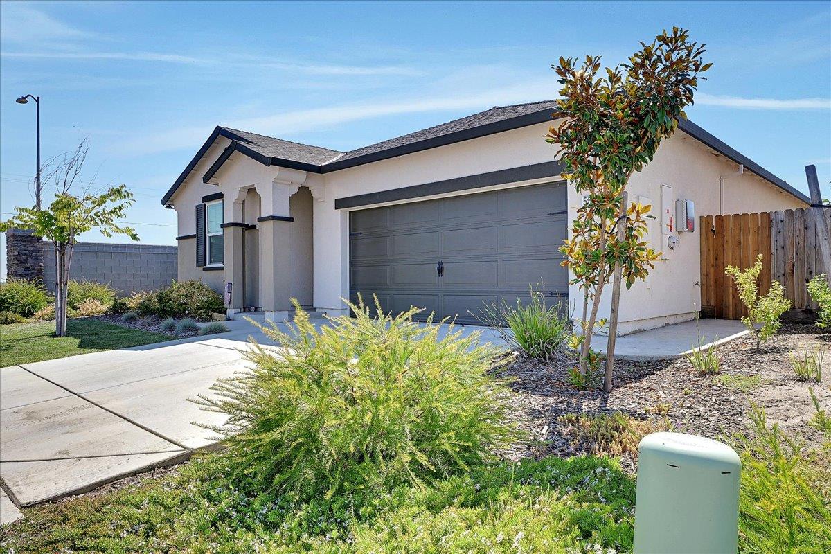 Detail Gallery Image 4 of 28 For 5516 Sunhaven St, Marysville,  CA 95901 - 3 Beds | 2 Baths