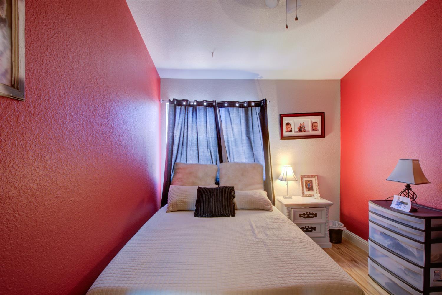 Detail Gallery Image 20 of 31 For 3129 Malik Ave, Ceres,  CA 95307 - 4 Beds | 2 Baths