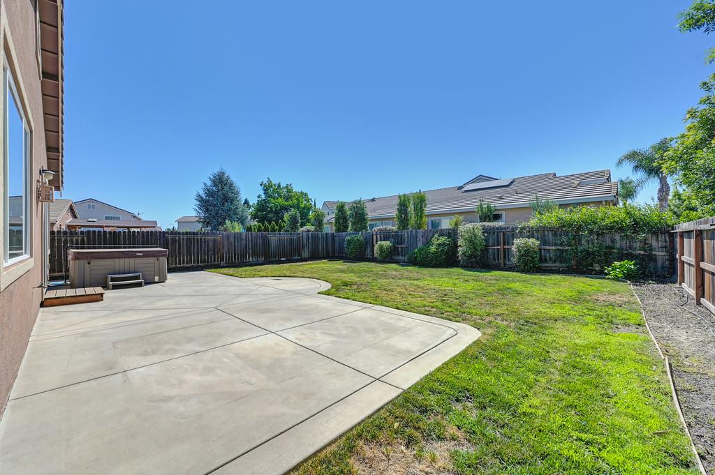 Detail Gallery Image 27 of 35 For 1681 Highland Dr, West Sacramento,  CA 95691 - 3 Beds | 2 Baths