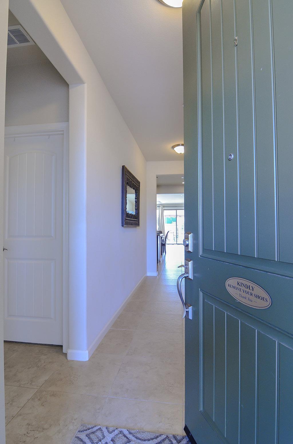 Detail Gallery Image 8 of 32 For 1455 Rock Springs Ave, Manteca,  CA 95337 - 4 Beds | 3 Baths