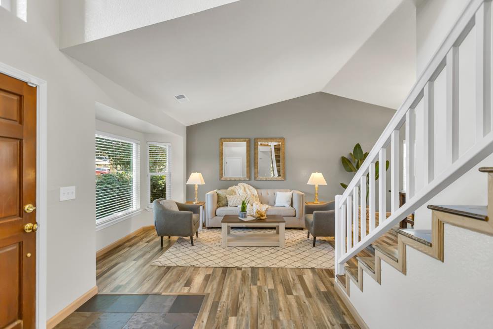 Detail Gallery Image 7 of 65 For 6745 Ashington Way, Elk Grove,  CA 95758 - 4 Beds | 3 Baths