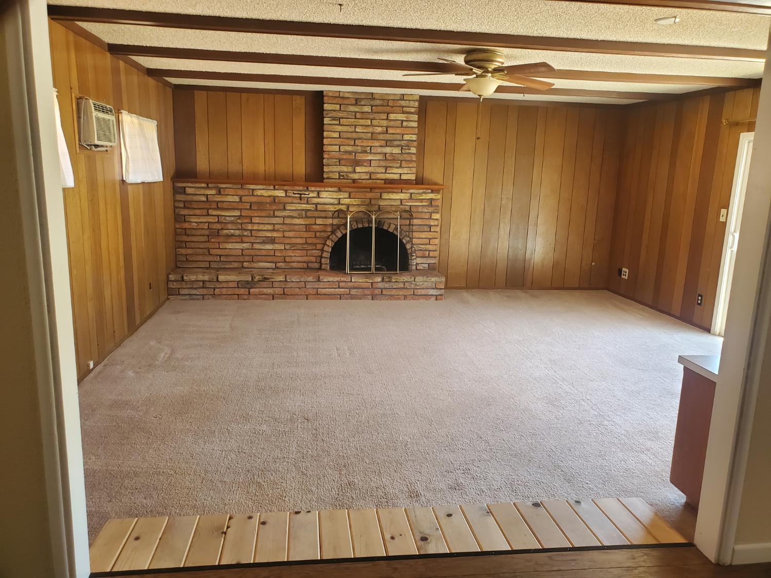 Detail Gallery Image 8 of 28 For 1326 Cypress Ave, Modesto,  CA 95350 - 3 Beds | 2 Baths