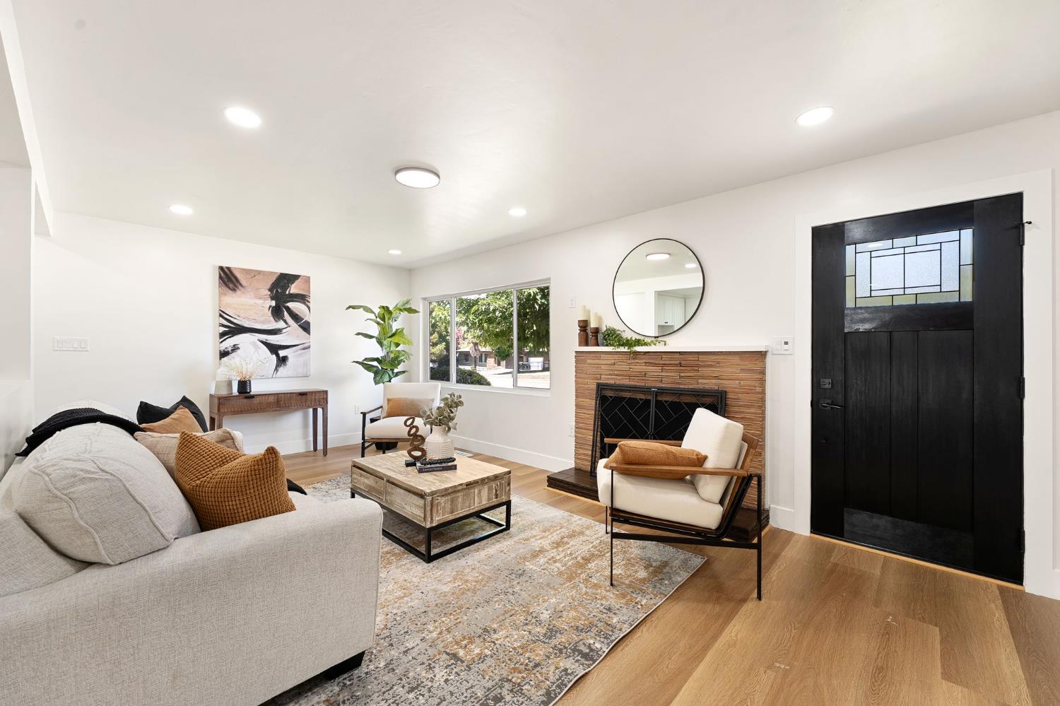 Detail Gallery Image 5 of 32 For 8928 Pershing Ave, Orangevale,  CA 95662 - 3 Beds | 2 Baths