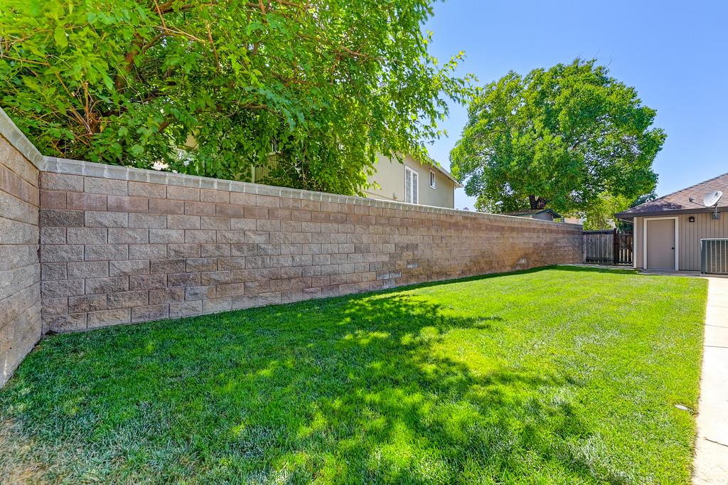 Detail Gallery Image 31 of 31 For 4530 Winter Oak Way, Antelope,  CA 95843 - 3 Beds | 2/1 Baths