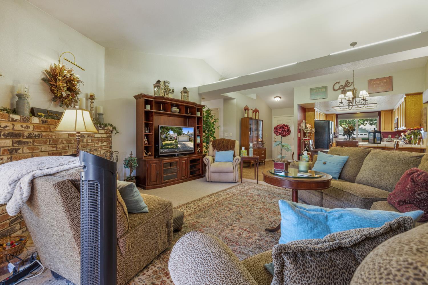 Detail Gallery Image 14 of 36 For 1009 Bobcat Ct, Modesto,  CA 95358 - 3 Beds | 2 Baths