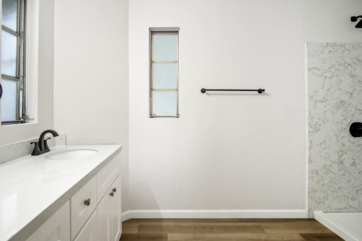 Detail Gallery Image 19 of 24 For 20718 Lower Hillview Dr, Sonora,  CA 95370 - 2 Beds | 2 Baths