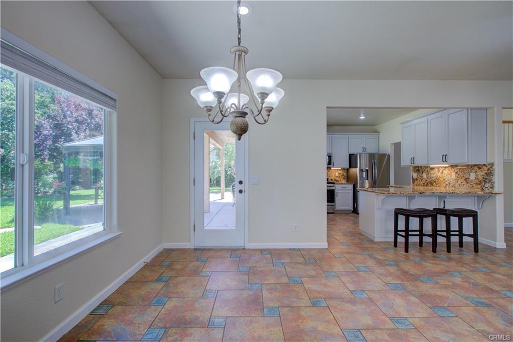 Detail Gallery Image 13 of 54 For 1443 Favier Dr, Merced,  CA 95340 - 5 Beds | 2/1 Baths