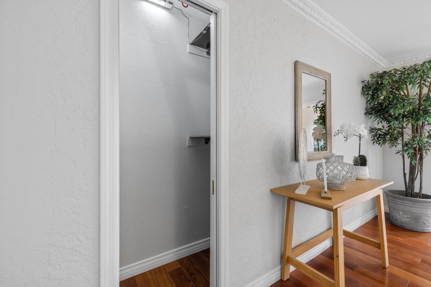 Detail Gallery Image 27 of 68 For 9480 Twin Lakes Ave, Orangevale,  CA 95662 - 3 Beds | 2 Baths